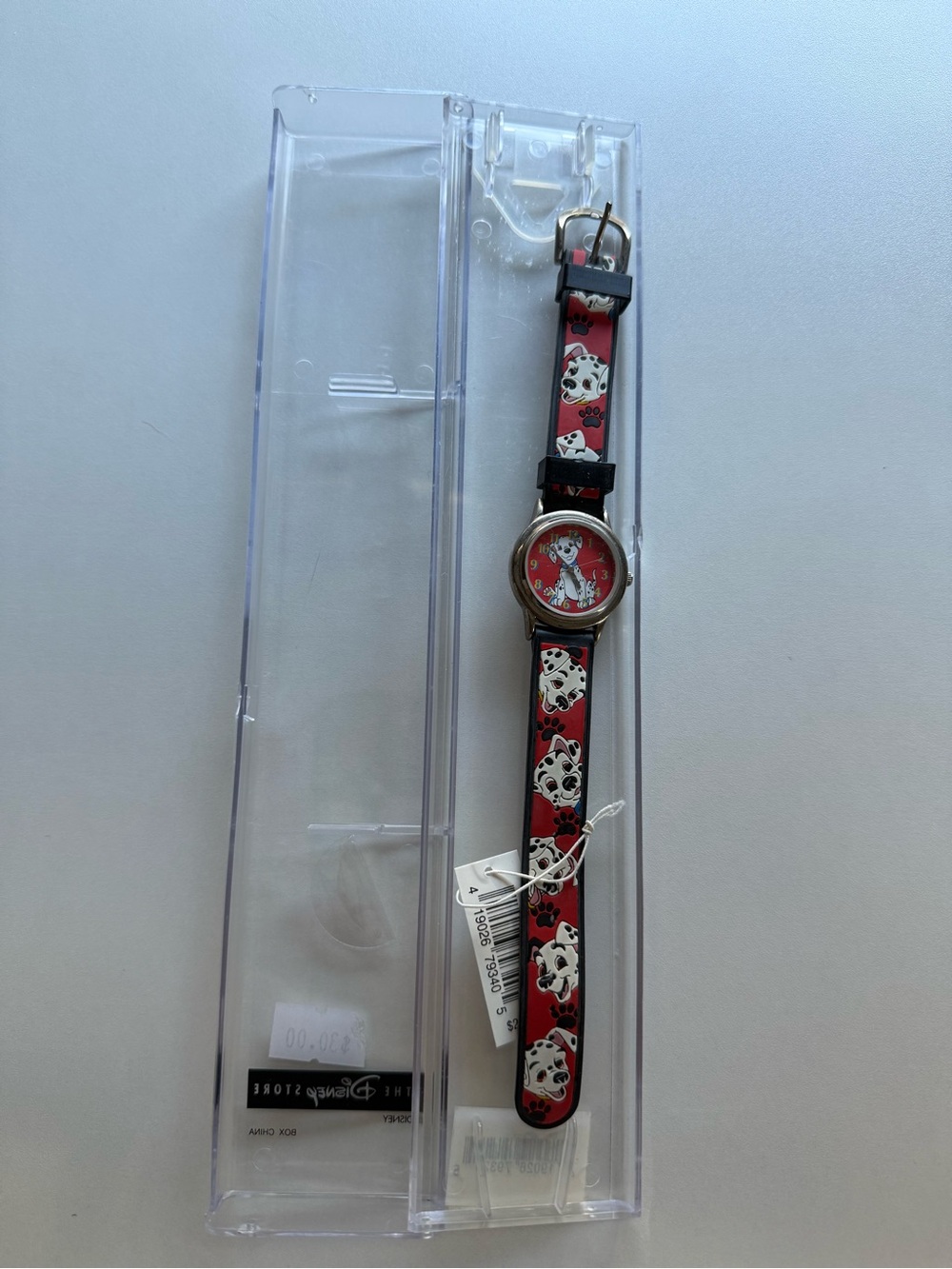 101 Dalmatian Character Kids Watch - Red Strap - Picture 3 of 4